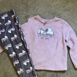 Peanuts pajama set Ladies Large